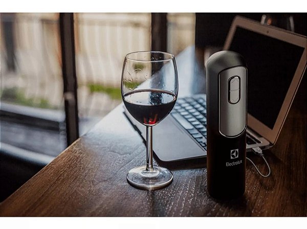 ABRIDOR ELETRICO DE VINHO ELECTROLUX