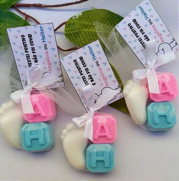 Sabonetes para Lembrancinha Mini Pezinho + 2 Letra com Tule e Tag