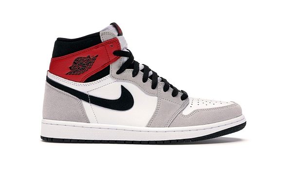 Nike Air Jordan 1 Retro High 'Light Smoke Grey'