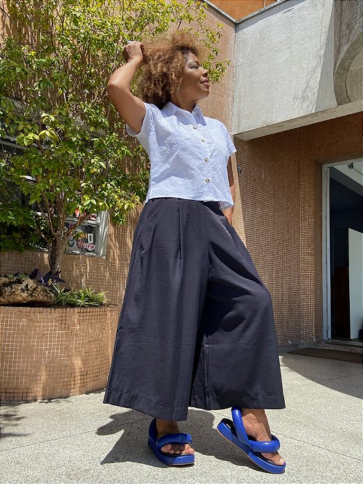 Calça Pantacourt Sisã - Preta