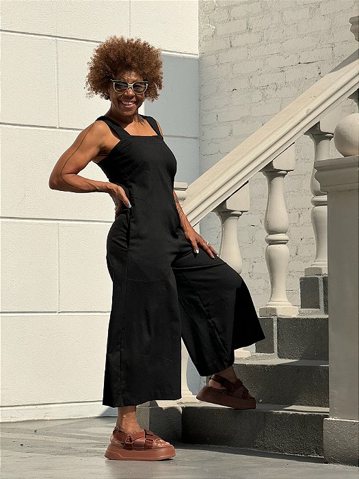 Macacão Paraty - Preto