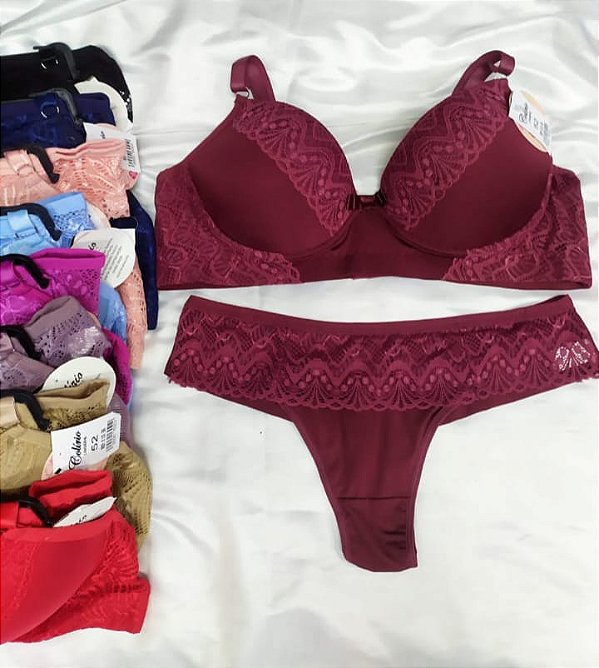 CONJUNTO DE LINGERIE PLUS SIZE