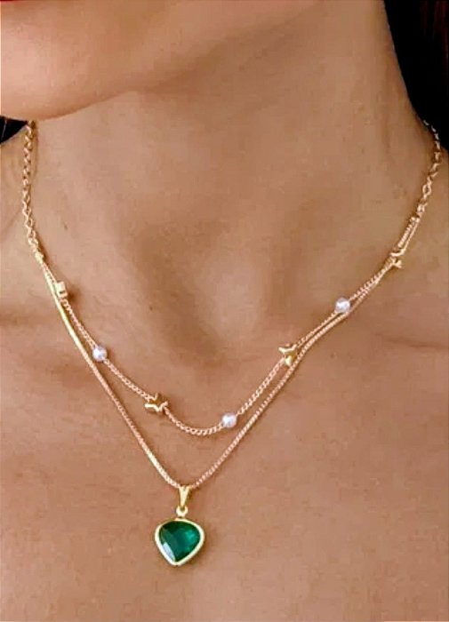 Colar Duplo Coração e Pérolas Folheado a Ouro
