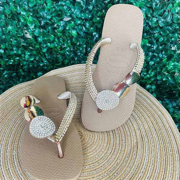 Chinelo Havaianas Decorado Top - Encanto Dourado