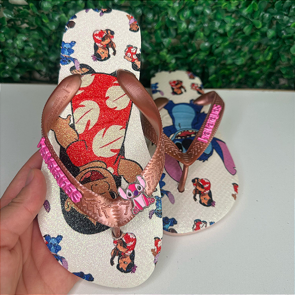 Chinelo Havaianas Decorado Top - Lilo & Stitch Friends
