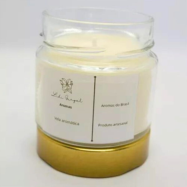 Vela Aromática a base de Cera De Côco na Fragrância Aromas Do Brasil 140g