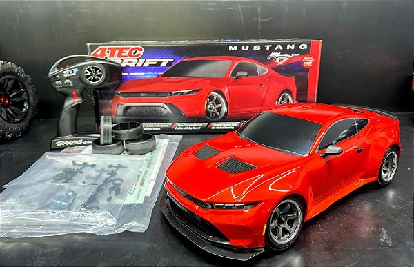 TRAXXAS 4-TEC FORD MUSTANG DRIFT - LARANJA - SEMI NOVO
