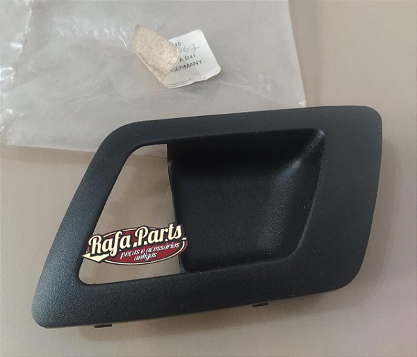 Moldura Maçaneta Interna Lado Esquerdo Original VW - Polo Classic.