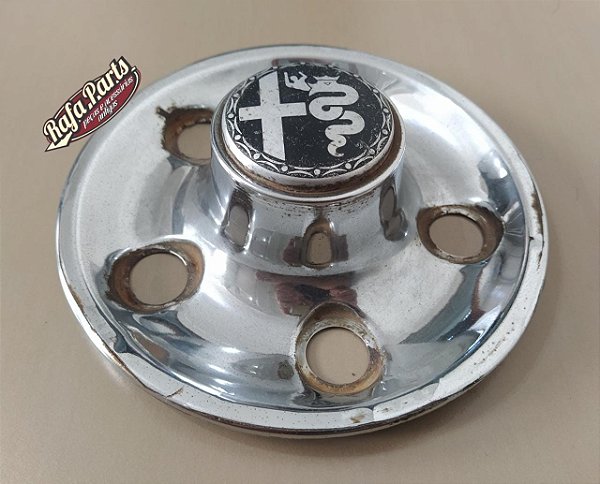 UMA Calota Central Usada Original - Alfa Romeo 2300