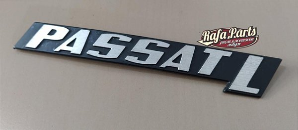 Emblema Passat L Tampa Traseira Novo Original VW em Metal C/ Pino