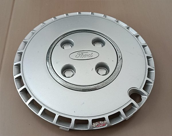 1 UMA Calota Aro 13 Original Ford - Escort Ghia (Ler Anúncio)