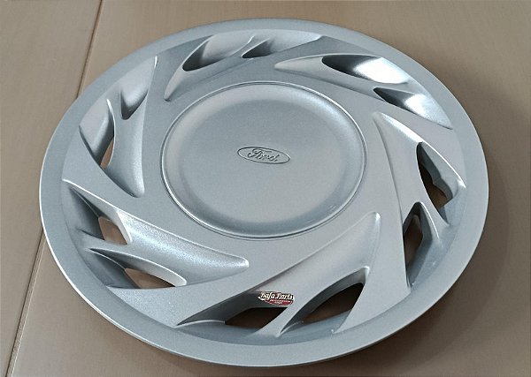 1 (UMA) Calota Original Ford - Versailles Royale (Ler Anúncio)