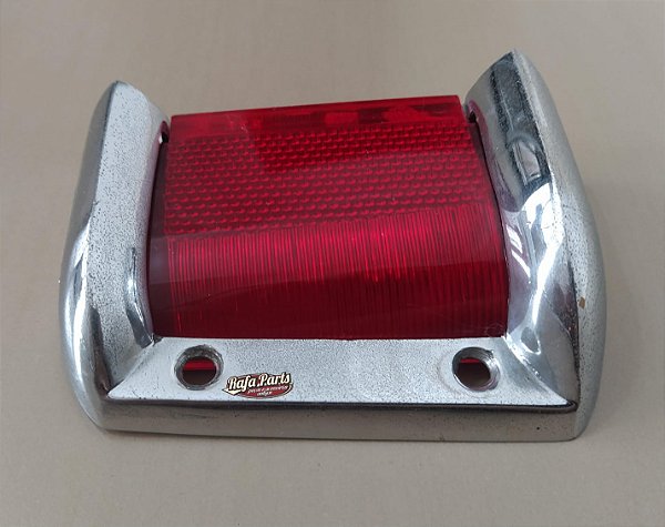 Lanterna Tampa Traseira Lado Esquerdo Original Rossi - Rural F75 (Usado)