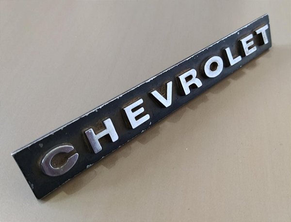 Emblema Chevrolet Grade Dianteira Original Usada - Opala 69/70