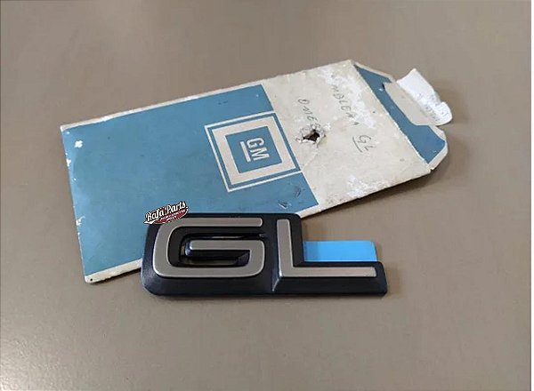 Emblema GL Lateral Para-lama Dianteiro GM - Ômega 93/98