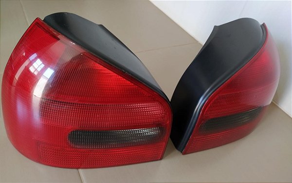 Par Lanterna Traseira Original Italy - Audi A3