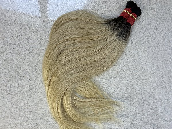 Liso Natural Loiro com Raiz Esfumada Castanho Vietnamita (Liga Vermelha)