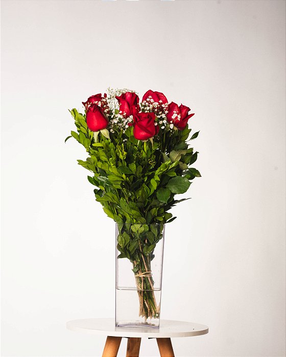 BUQUÊ 6 ROSAS