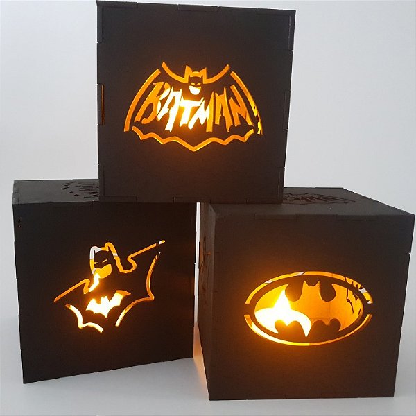 Luminária lembrancinha ou centro de mesa em MDF Batman