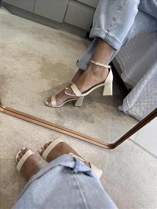 Sandália Verano Cream