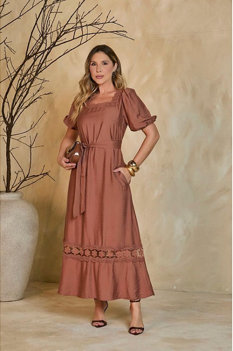 Vestido Midi C/ Aviamento e Cinto