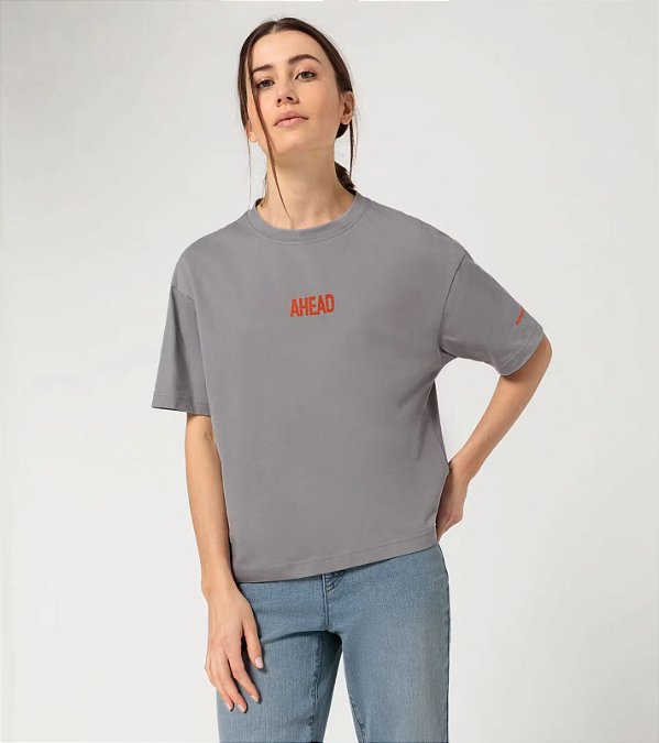 T-shirt AHEAD para mulher