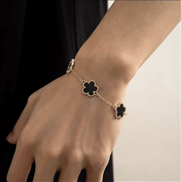 Pulseira 5 Trevos Preto VC