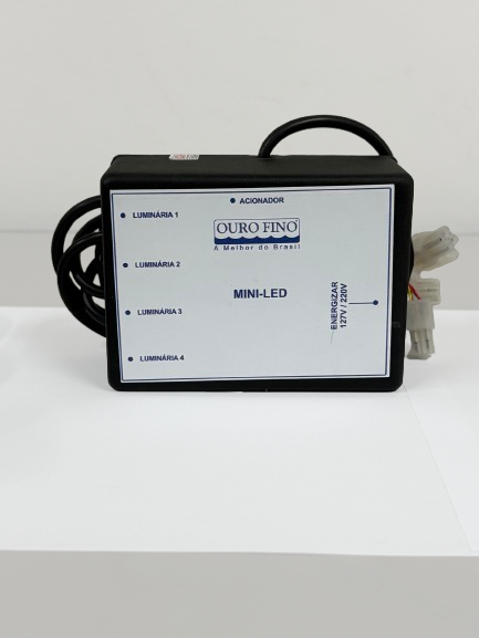 CAIXA C/ COMANDO P/ 4 LEDS DE PISCINA