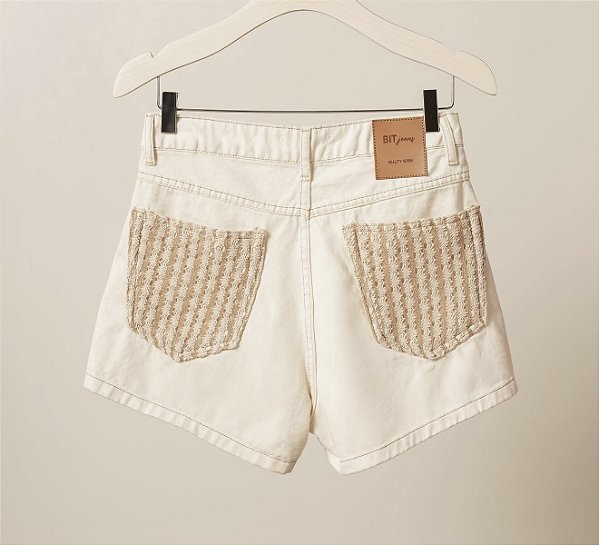 Short Bolso Crochê Lanca