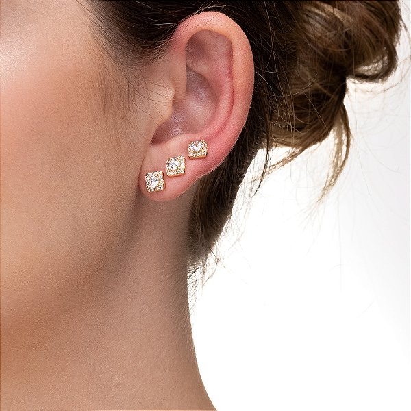 Trio de Brincos Quadrados com Borda Cravejada folheado a ouro