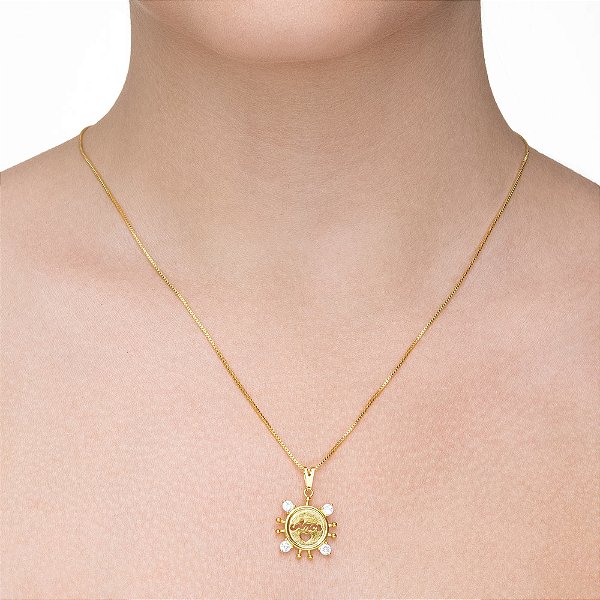 Colar Medalha "Amor" com Zircônia e Coração folheado a ouro