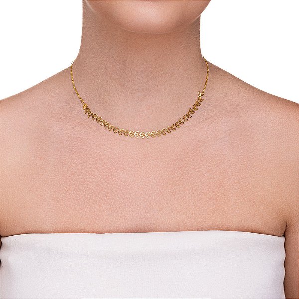 Choker de folhas laterais lisa folheada a ouro