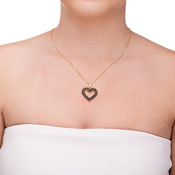Colar de coração preto em strass folheado a ouro