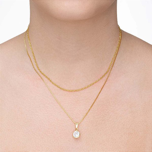 Colar duplo com ponto de luz e corrente folheado a ouro