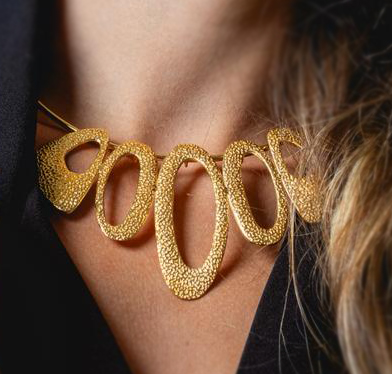 Choker Boleada