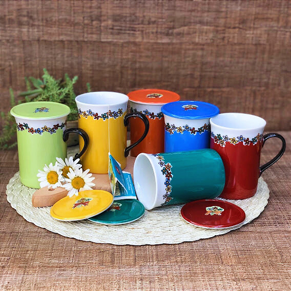 Caneca - com tampa - Guirlanda