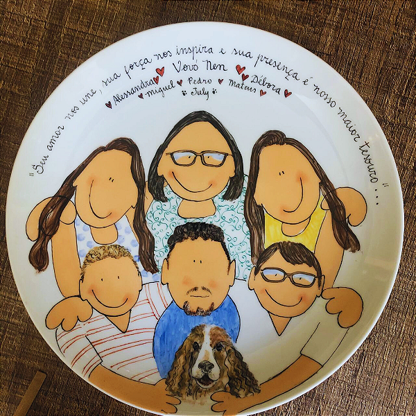 Prato Família - até 12 pessoas - 27 cm