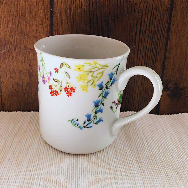 Caneca 250 ml - Flor de Maio
