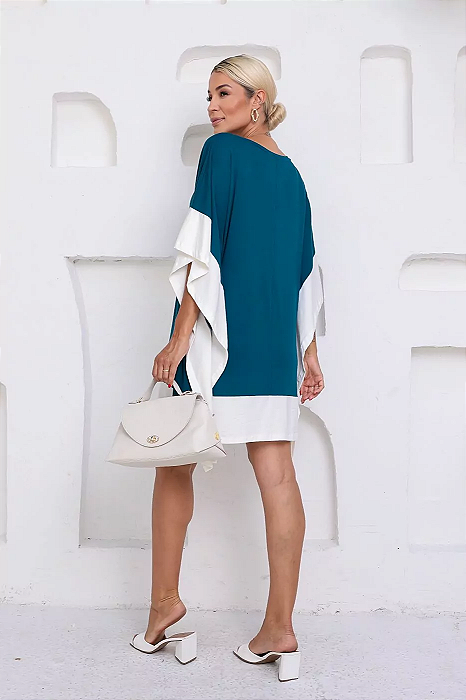 Vestido manga morcego