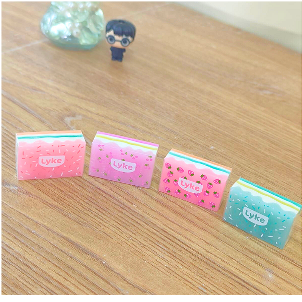 Borracha Cake com Cheirinho - Lyke