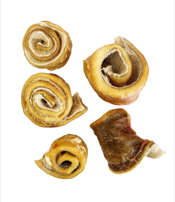 Mastigável Rosquinha Mineira Pele Bovina enrolada P (4und.) - Alecrim Pet