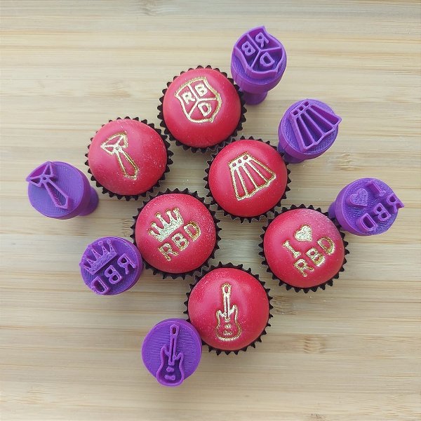 Carimbos para Docinhos Brigadeiro Rebelde
