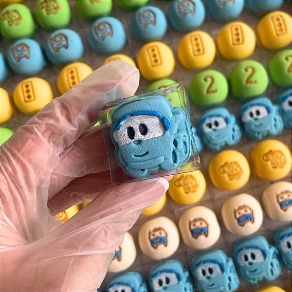 Caminhão Léo - Ejetor Modelador para Brigadeiros