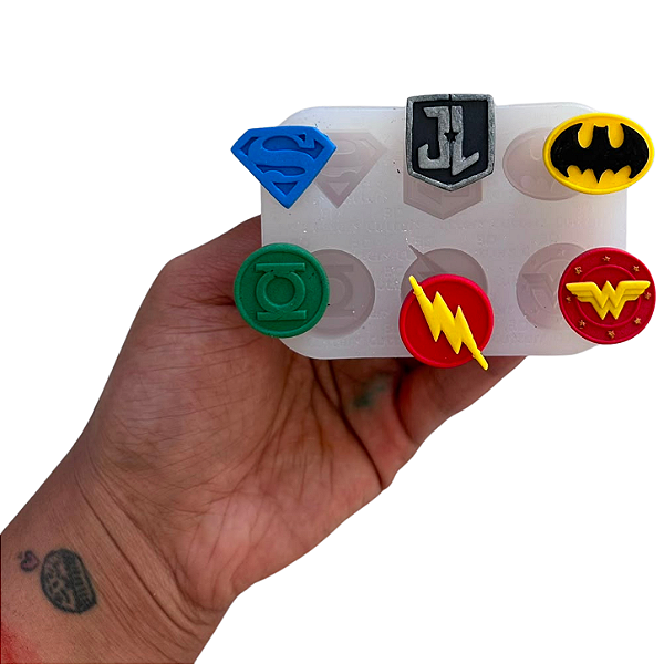 Molde de Silicone para Confeitaria - Símbolo Herois 2