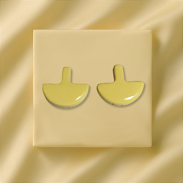 Brinco  Mush - Amarelo Manteiga