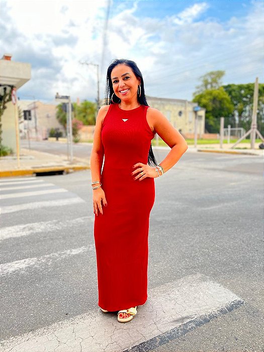 VESTIDO VERMELHO SEM MANGAS CANELADO LANÇA PERFUME