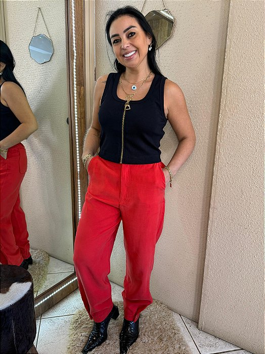 BLUSA CROPPED SEM MANGA LANÇA PERFUME