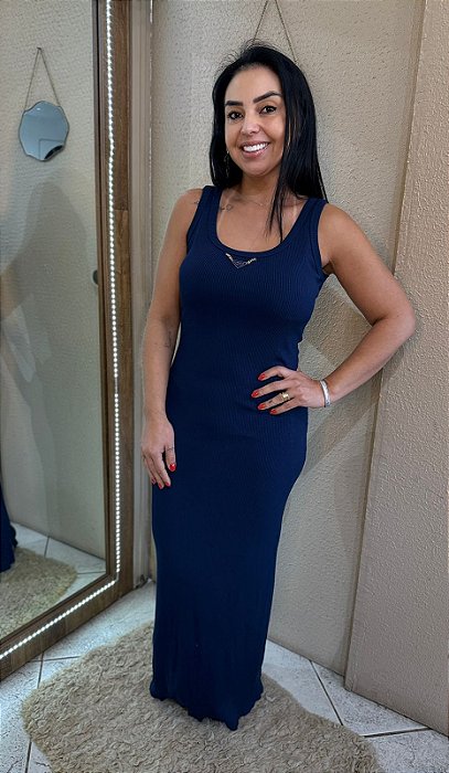 VESTIDO CANELADO SEM MANGA AZUL COM DETALHES EM PINJENTES LANÇA PERFUME