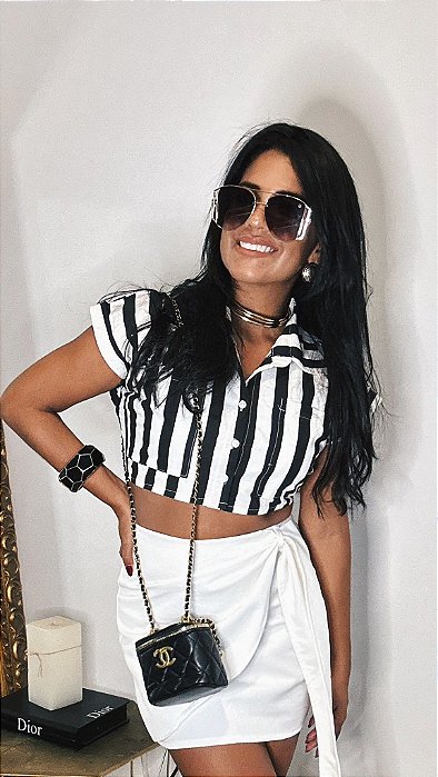 Camisa  listrada preta e branca