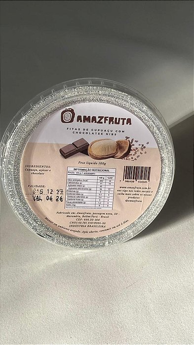 Fita de cupuaçu com chocolate e nibs de cacau